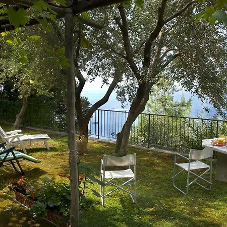 I Giardini Dei Sensi Apartmanhotel