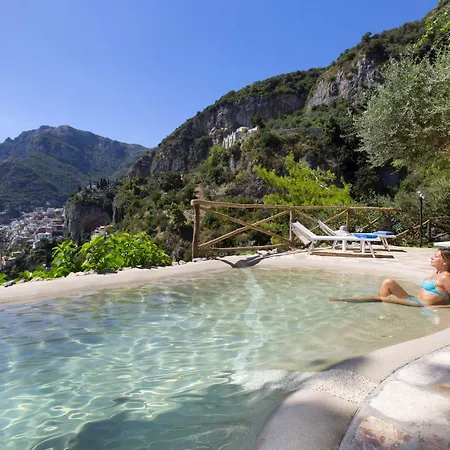 I Giardini Dei Sensi Apartmanhotel 2*