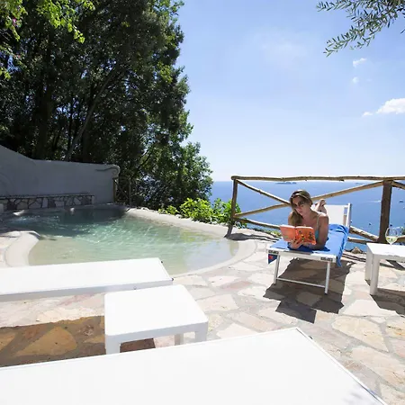 I Giardini Dei Sensi Apartmanhotel 2*