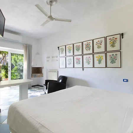 I Giardini Dei Sensi 2* Позитано